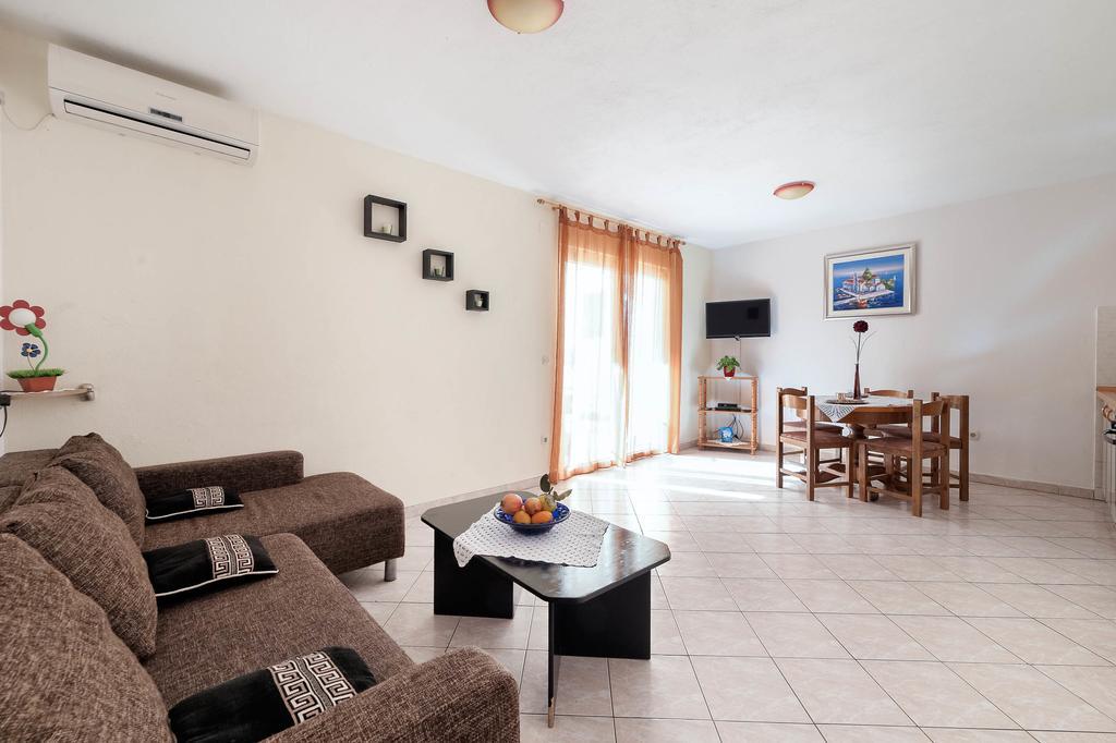 Apartments Maras Sibenik Exterior photo