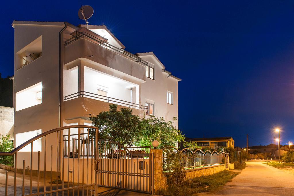 Apartments Maras Sibenik Exterior photo
