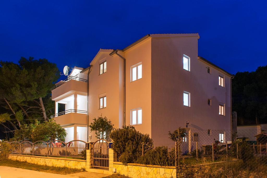 Apartments Maras Sibenik Exterior photo